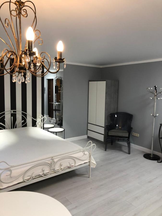 Charming Studio In Pechersk Київ Екстер'єр фото